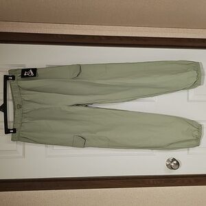 Art Class Girls' XXL 16/18 Nylon Cargo Jogger Pants, Olive Green New